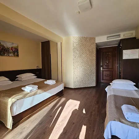 Premier Ex Nadezda
