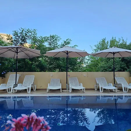 Premier Ex Nadezda Hotel 4*